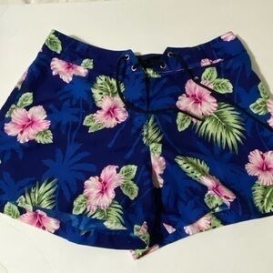 Kechika Tropical Shorts size 6